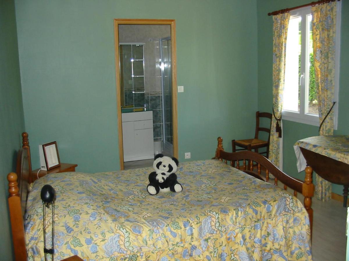 Chambres D'Hotes Chez Rejane Crasville  Bagian luar foto